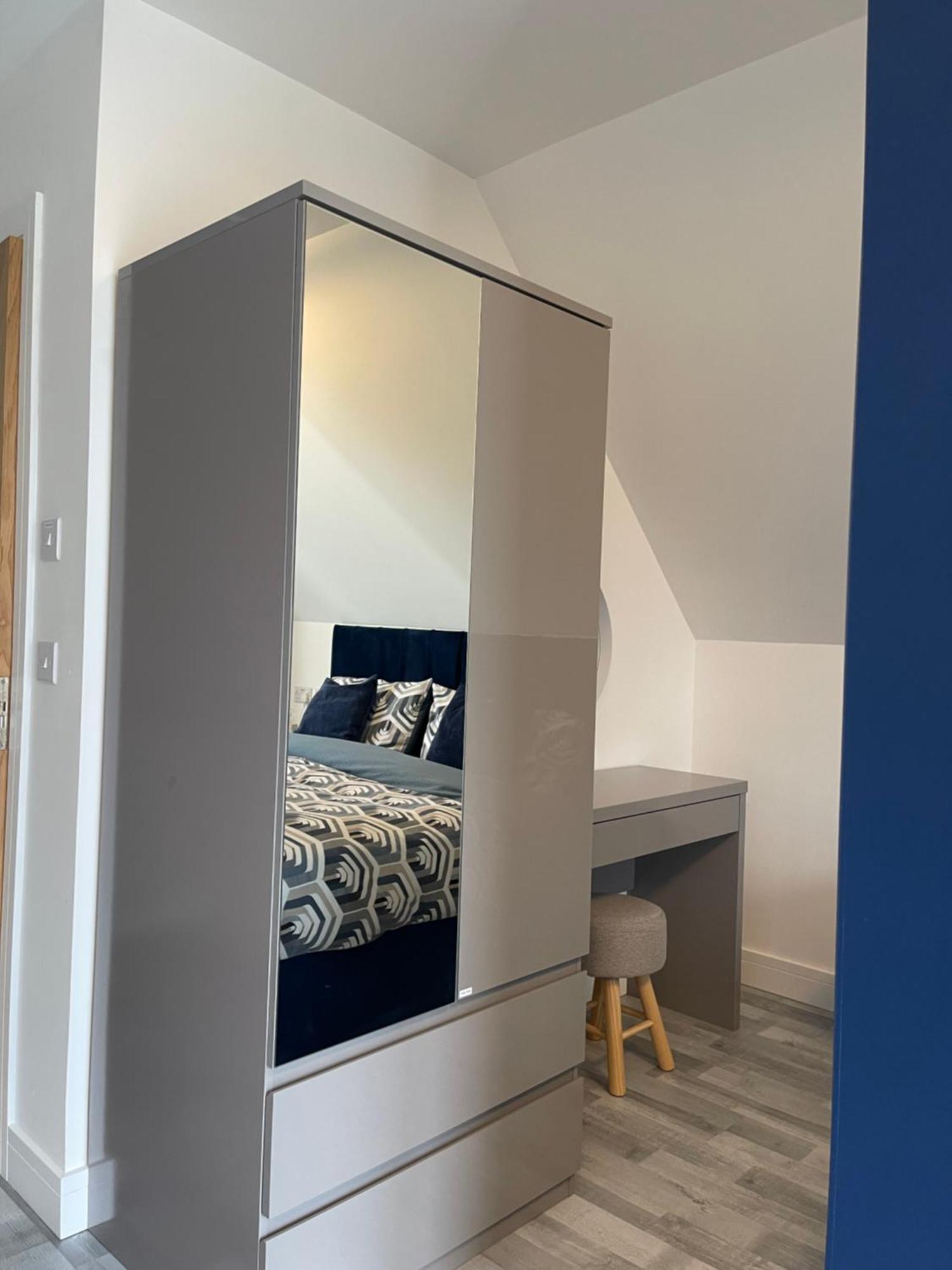 Lochside Loft - Self Catering Apartment For 2 In A Great Location For Inverness Airport And Both Cabot Highlands & Nairn Golf Courses Exterior photo
